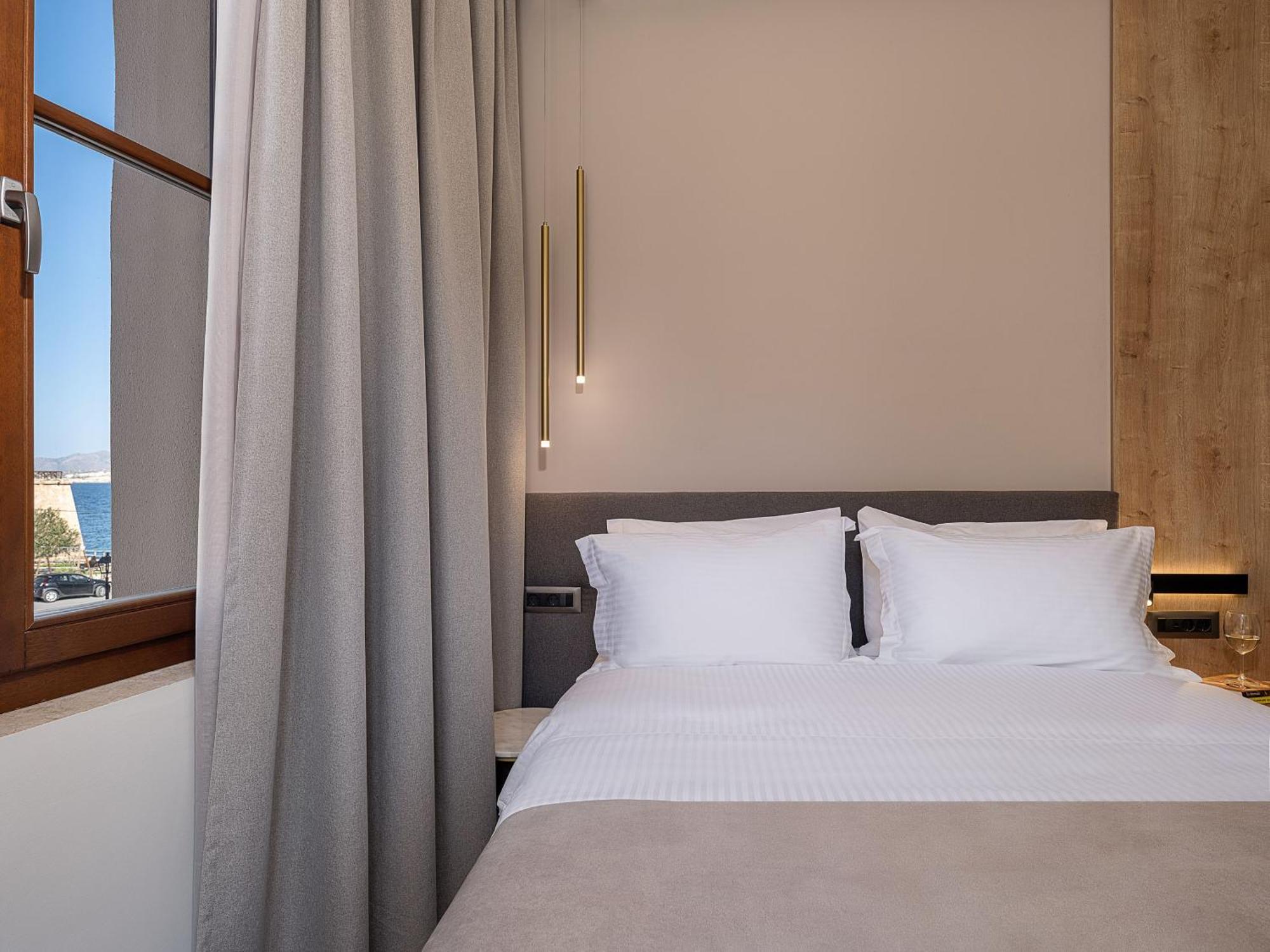 Ethos Suites Chania  Rum bild